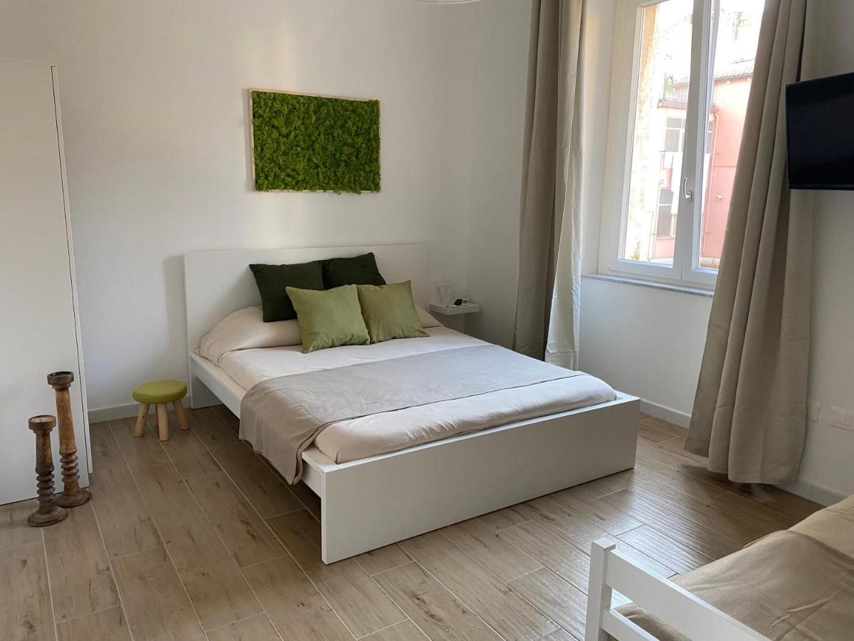 Vanvitelli Apartments - Hizvo