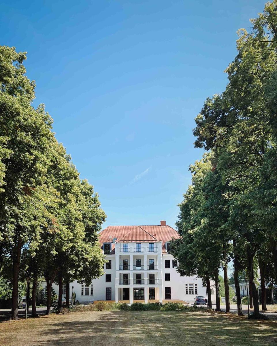 DAS SCHMÖCKWITZ - Housity