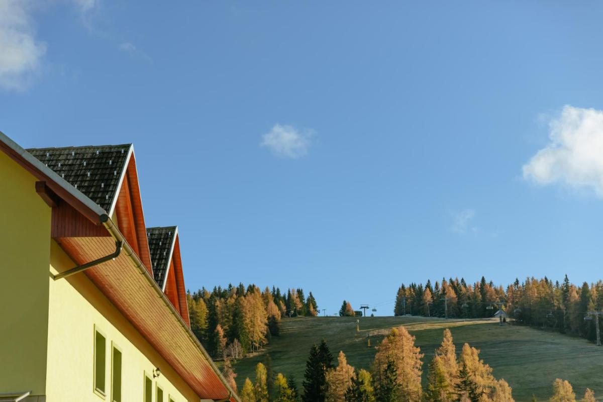 Apartments Čenda - Housity