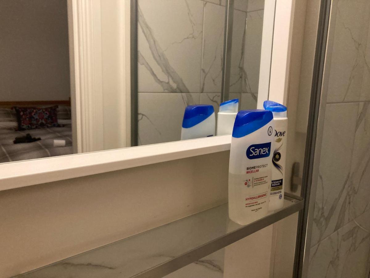 Beautiful 1-Bed Studio in London - Housity