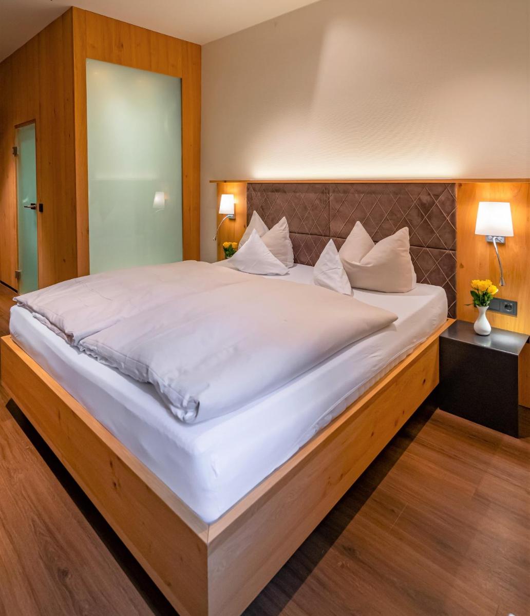 Parkhotel Traunstein - Housity