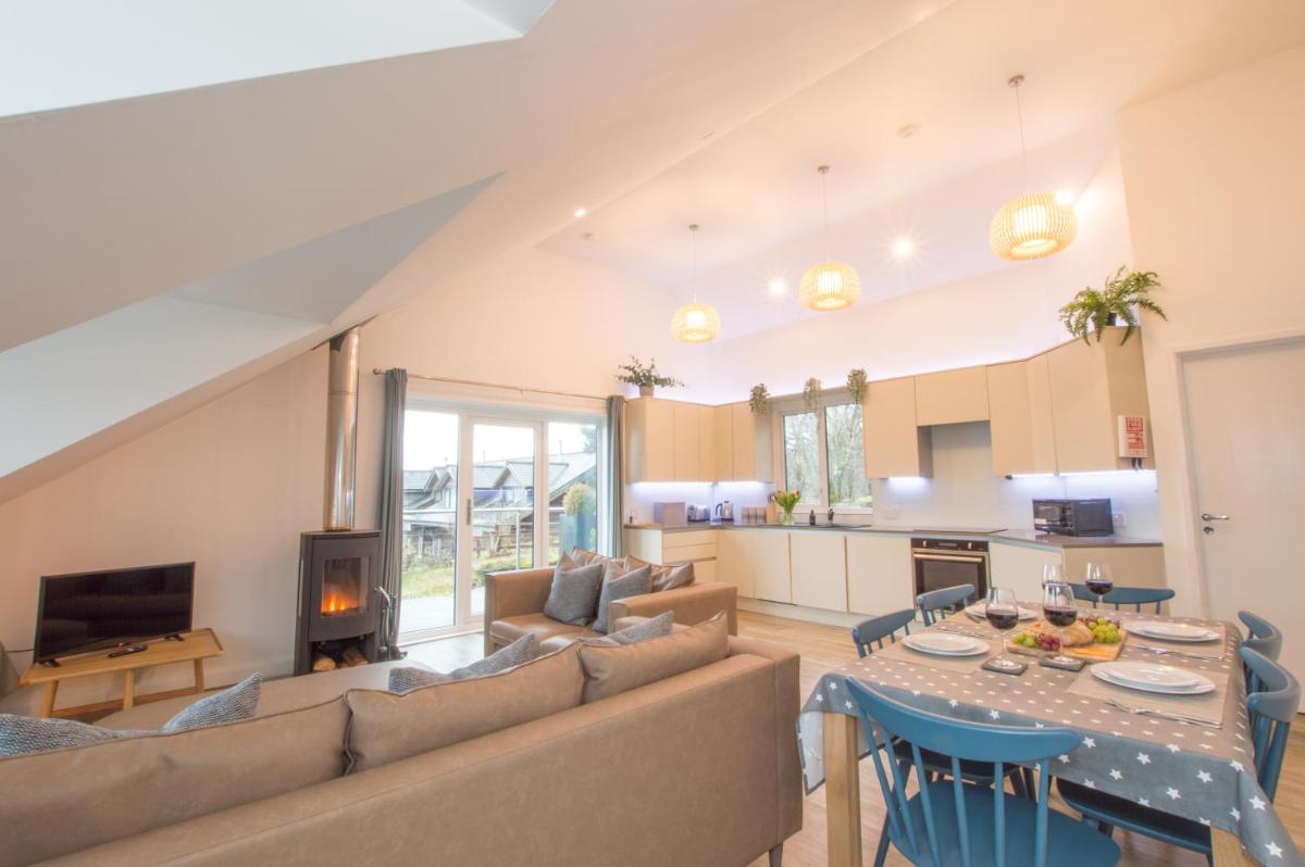 Harbour Master - Housity