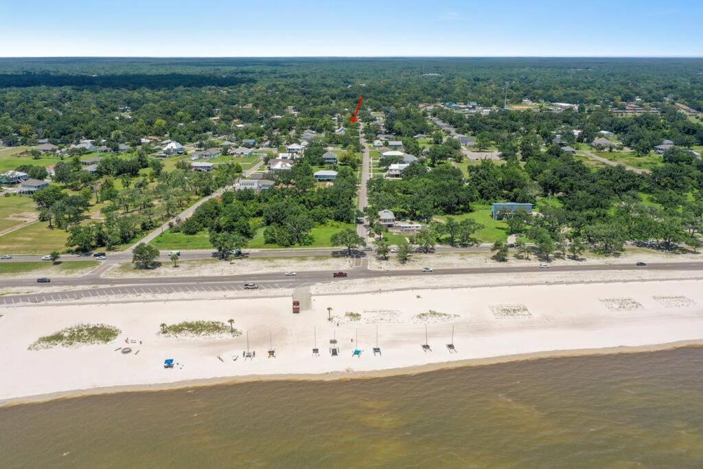 NEW Studio Unit_NEAR the beach and downtown - Housity