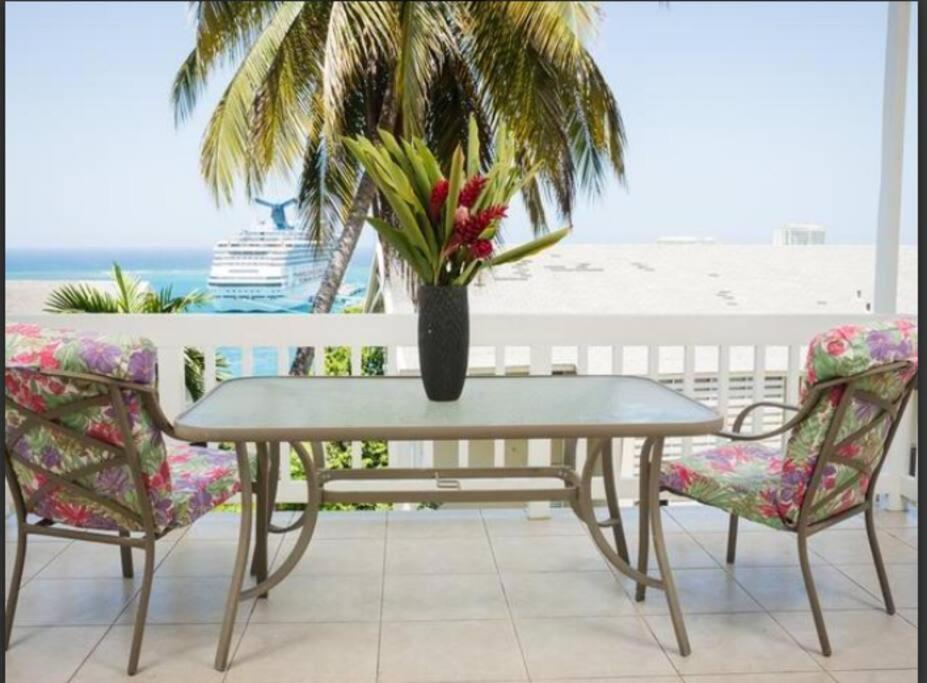 Ocho Rios 2 Bedroom Apartment/Flat - Housity