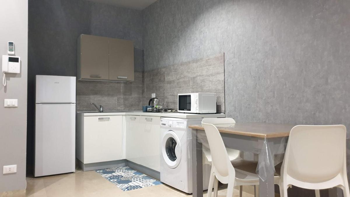 ZIBIBBO SUITES & ROOMS - Aparthotel in Centro Storico a Trapani - Housity