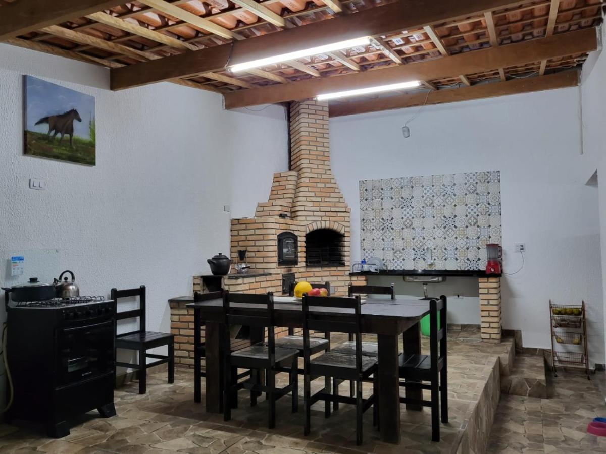 Casa Aconchegante com Piscina e Spa - Housity