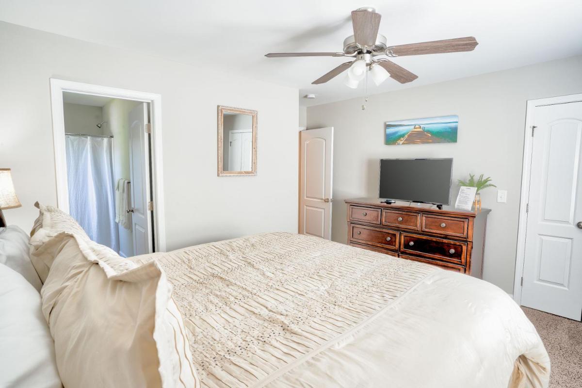 Kannapolis Excellent Sleep Experience - Pet Friendly - Housity