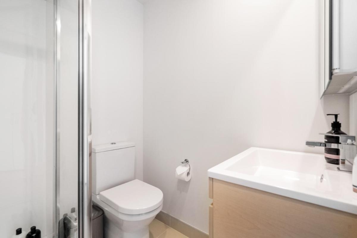 Lovely one bedroom unit with beautiful view - Housity