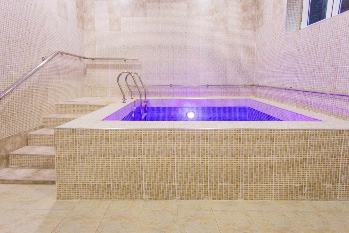 Suitetrails - Gabrielle International Hotel