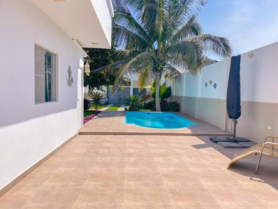 Casa de playa + WIFI, piscina y áreas verdes - Housity