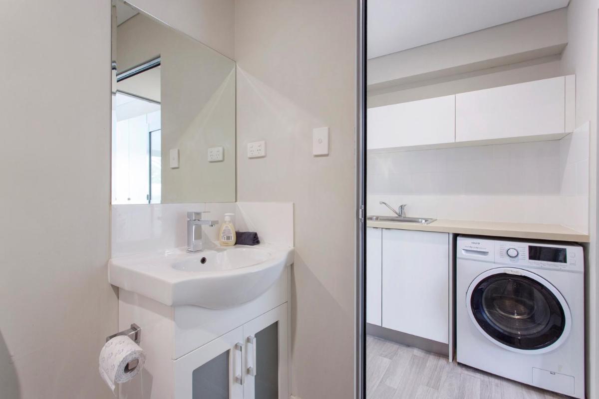 Suitetrails - Waverley apartment A-two bedrooms wifi available