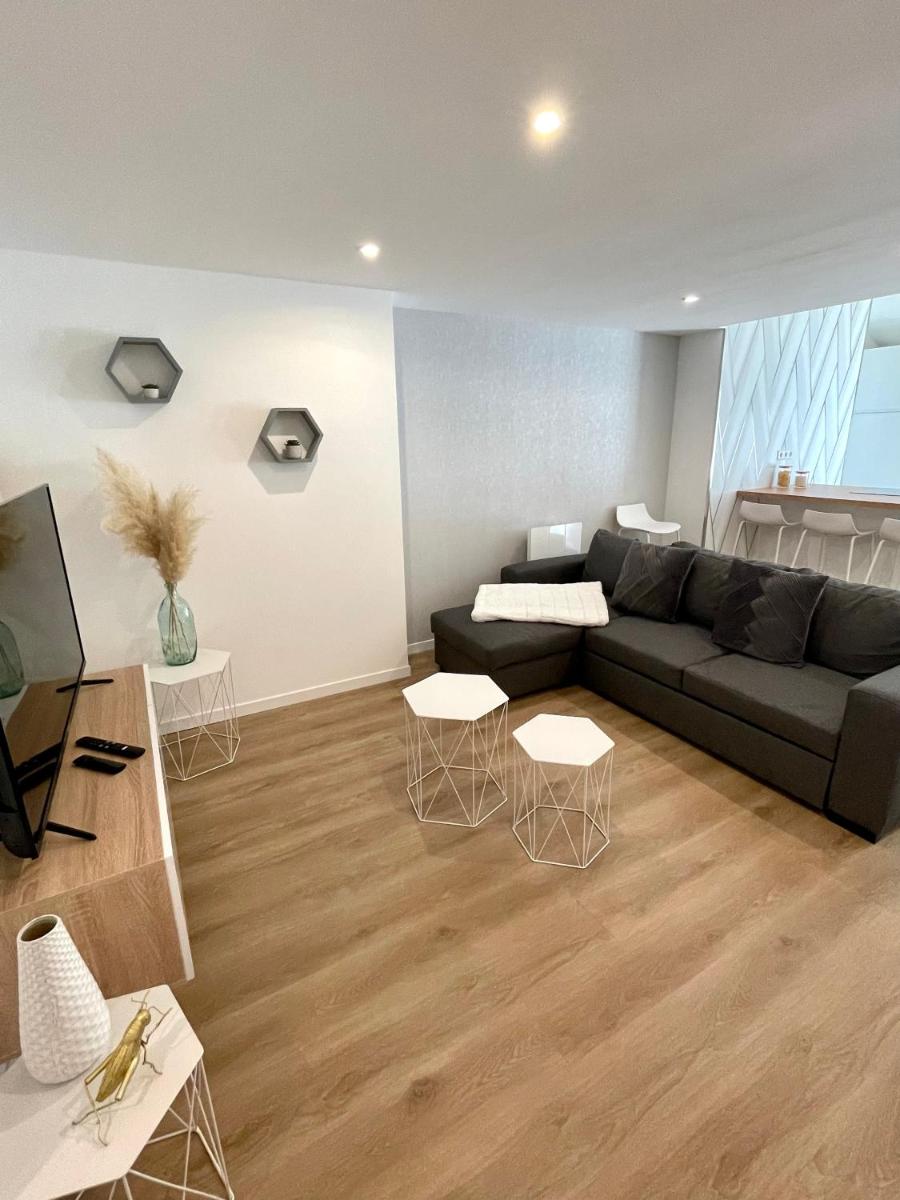 Appartement 2 chambres en plein centre ville - Housity
