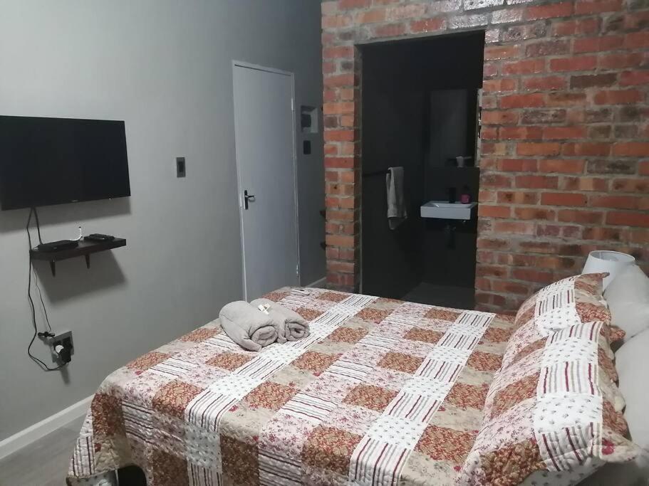Platform 162 - Housity
