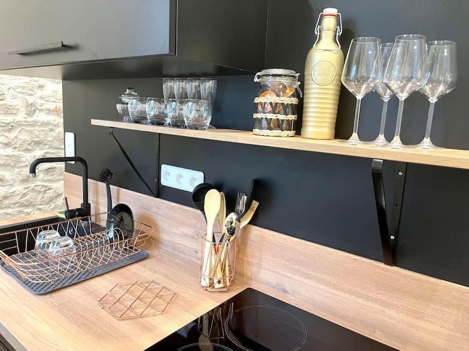APPARTEMENT 1 CHAMBRE AVEC ENTREE INDIVIDUEL - Housity