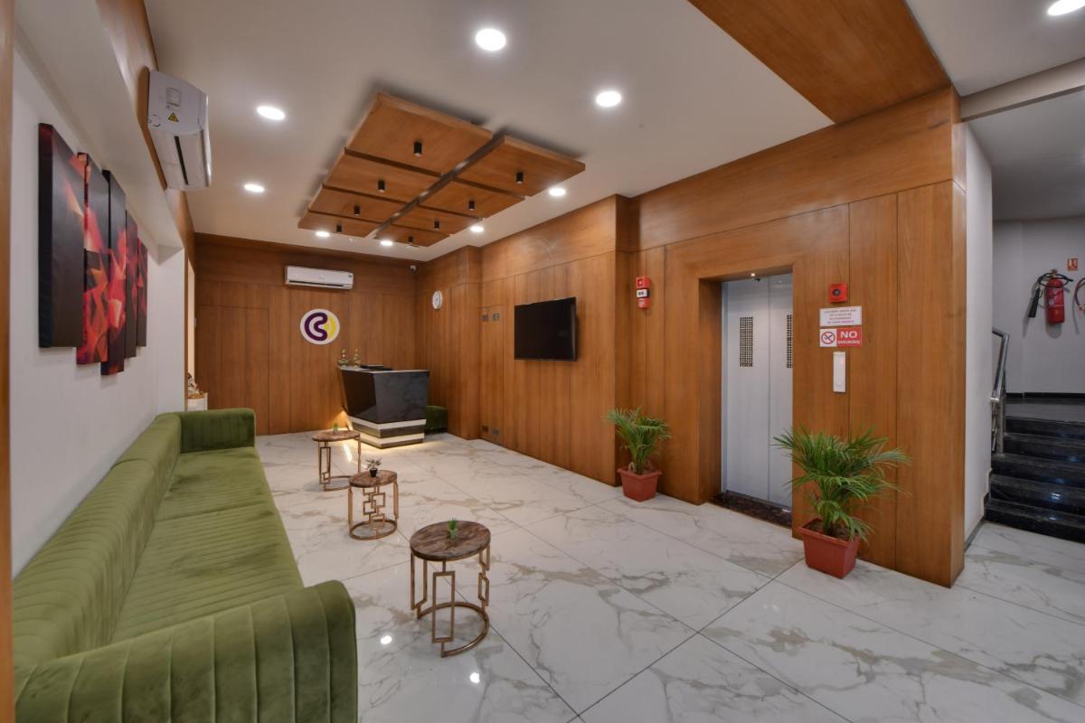 Suitetrails - Click Hotel Tulsi Jamnagar