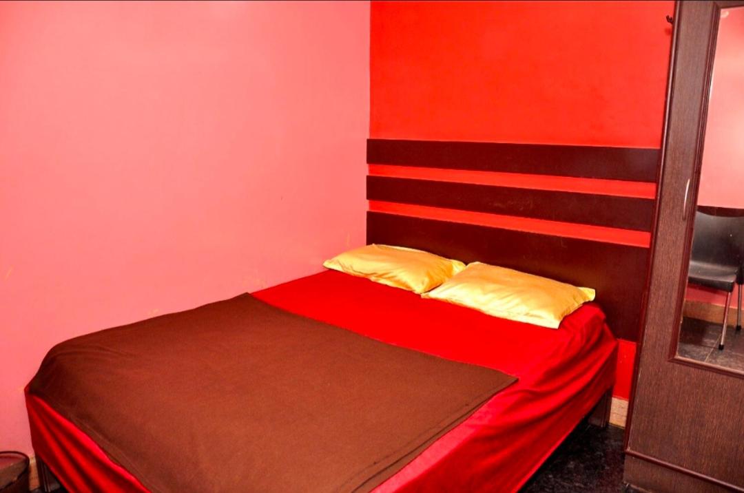 Empire Lodge - Housity