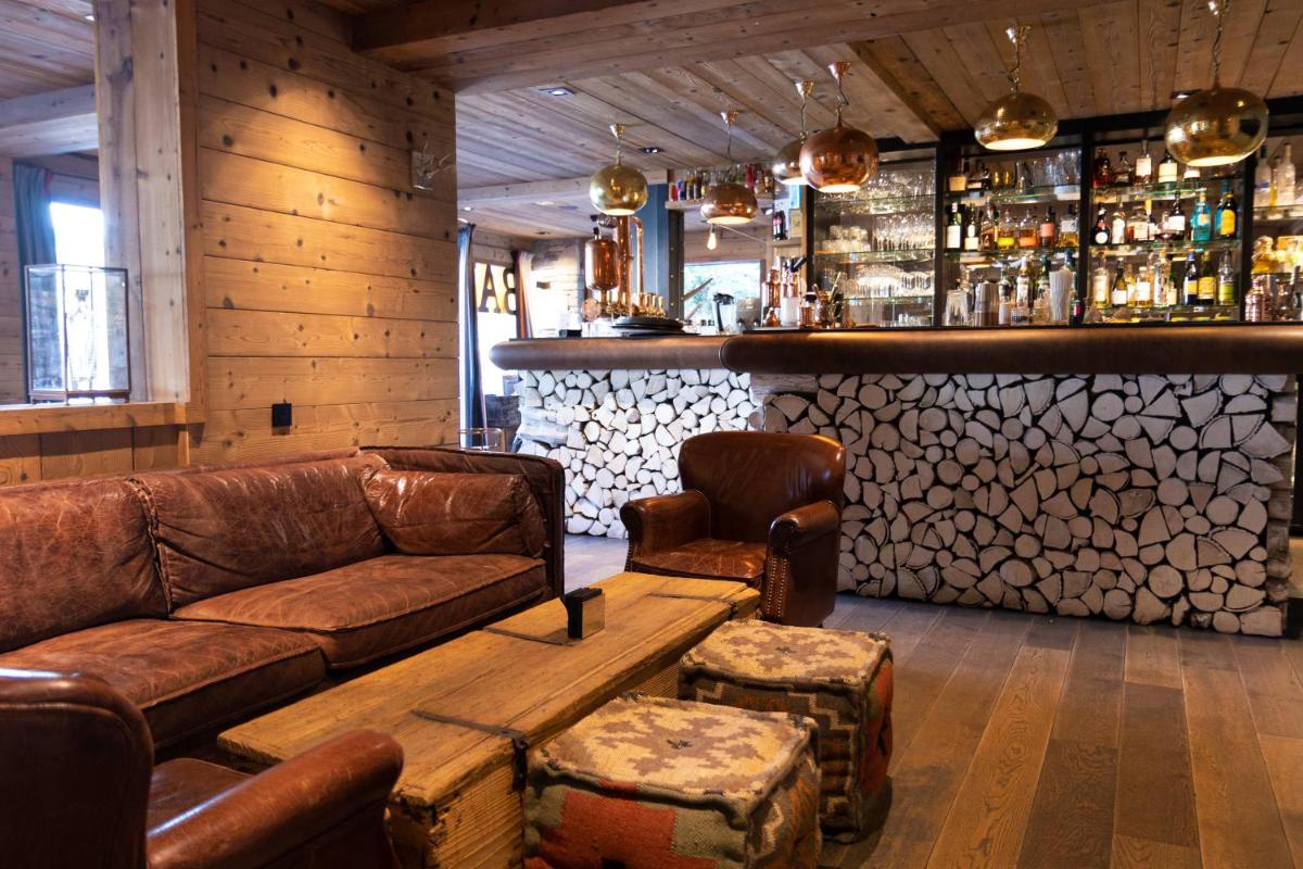 Coin salon dans l'établissement M de Megève