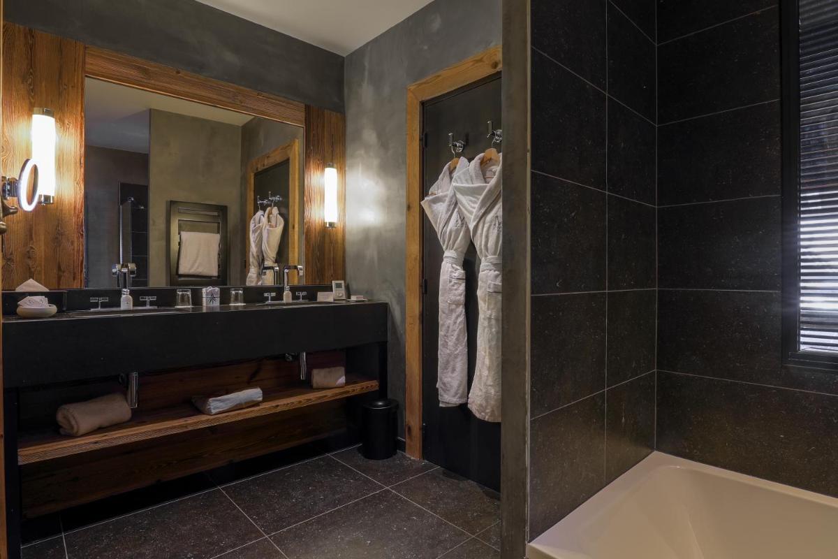 Salle de bains dans l'établissement M de Megève