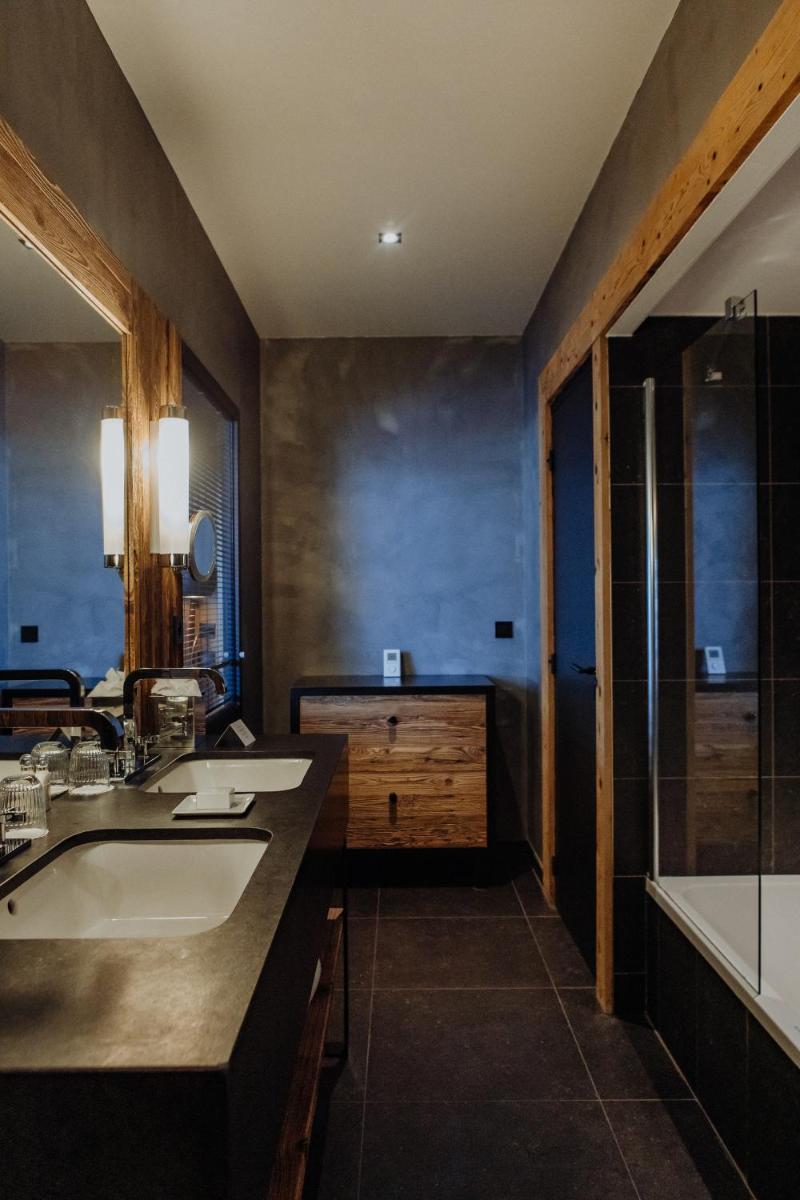 Salle de bains dans l'établissement M de Megève