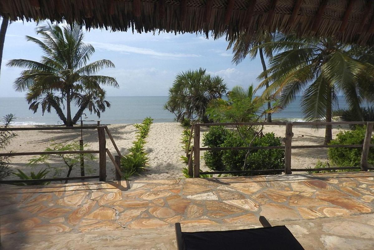 Baobab Beach Villa, Ushongo Beach, Pangani - Housity