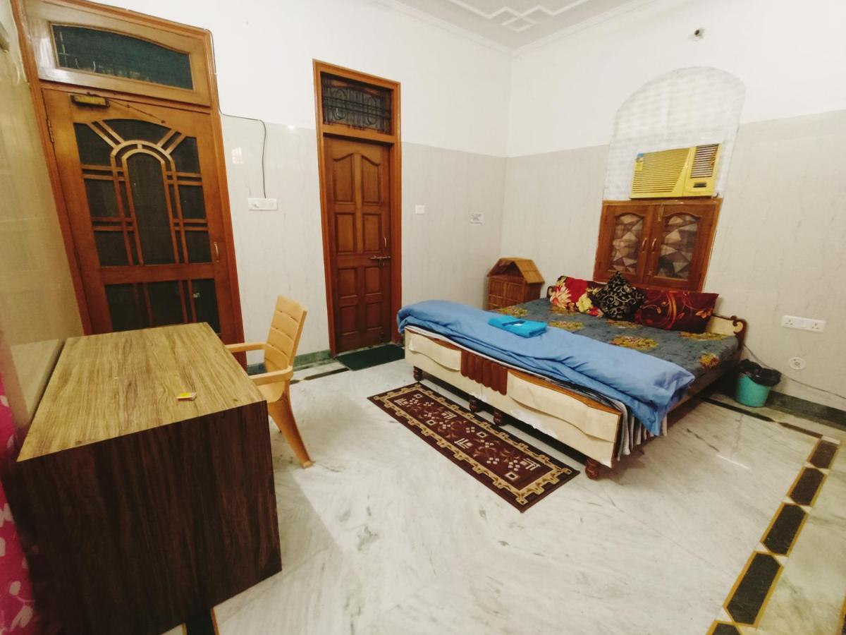 Hotel Divya shakti - Housity