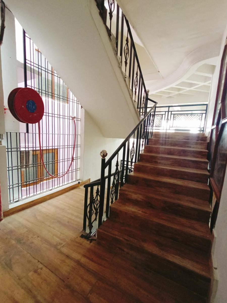 Hotel Divya shakti - Housity