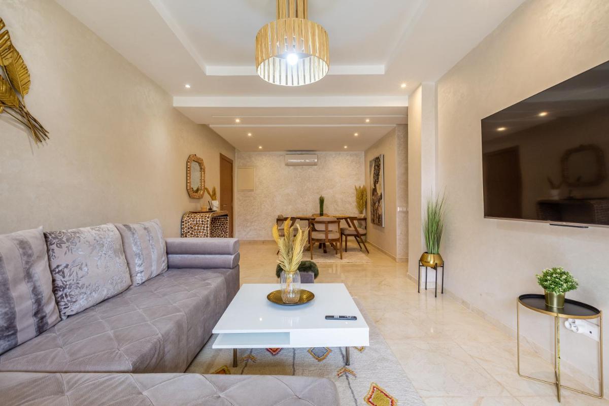 Superbe Appart en Résidence Sécurisée avec piscine - Housity