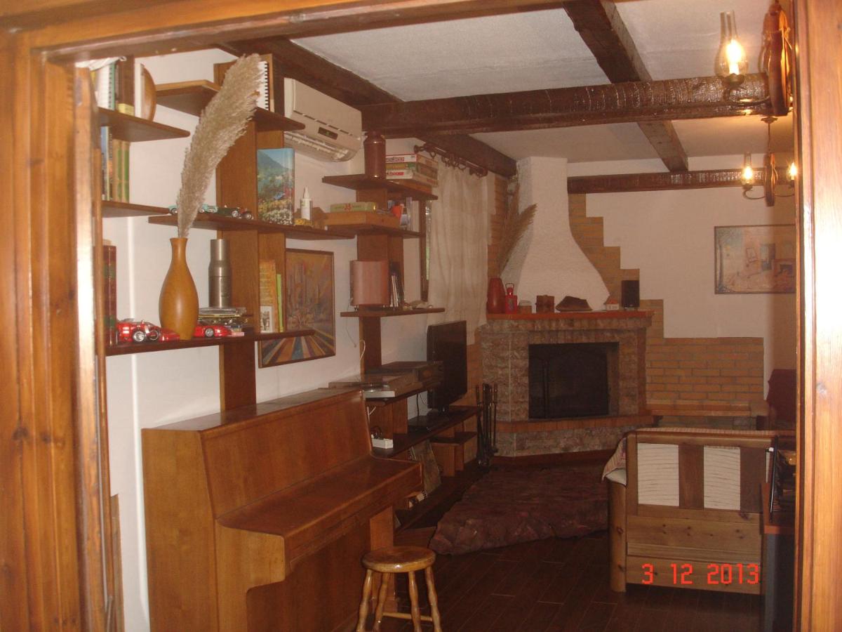 ΞΥΛΙΝΟ ΔΙΩΡΟΦΟ - Two floor wooden house - Housity