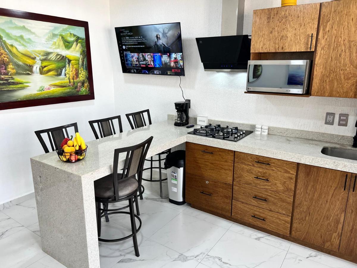 Penthouse Manzanillo exclusivo con alberca - Housity