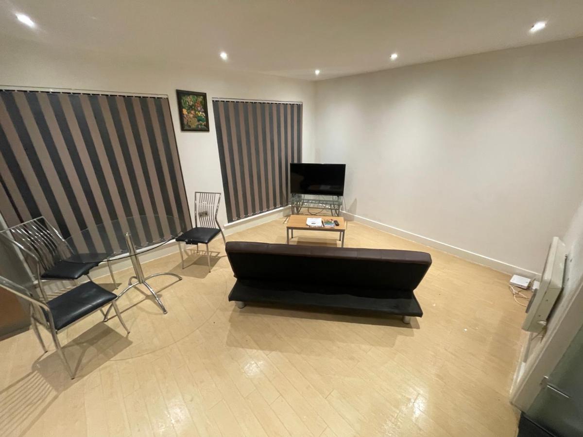 1 Bedroom Flat - Lace Market Nottingham - Housity