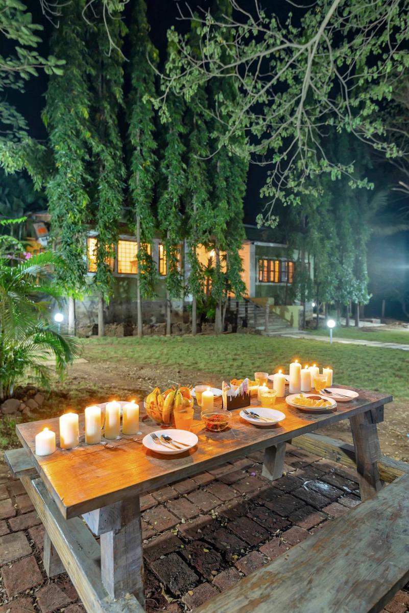 SaffronStays Laburnum House, Wada - Palghar - Housity