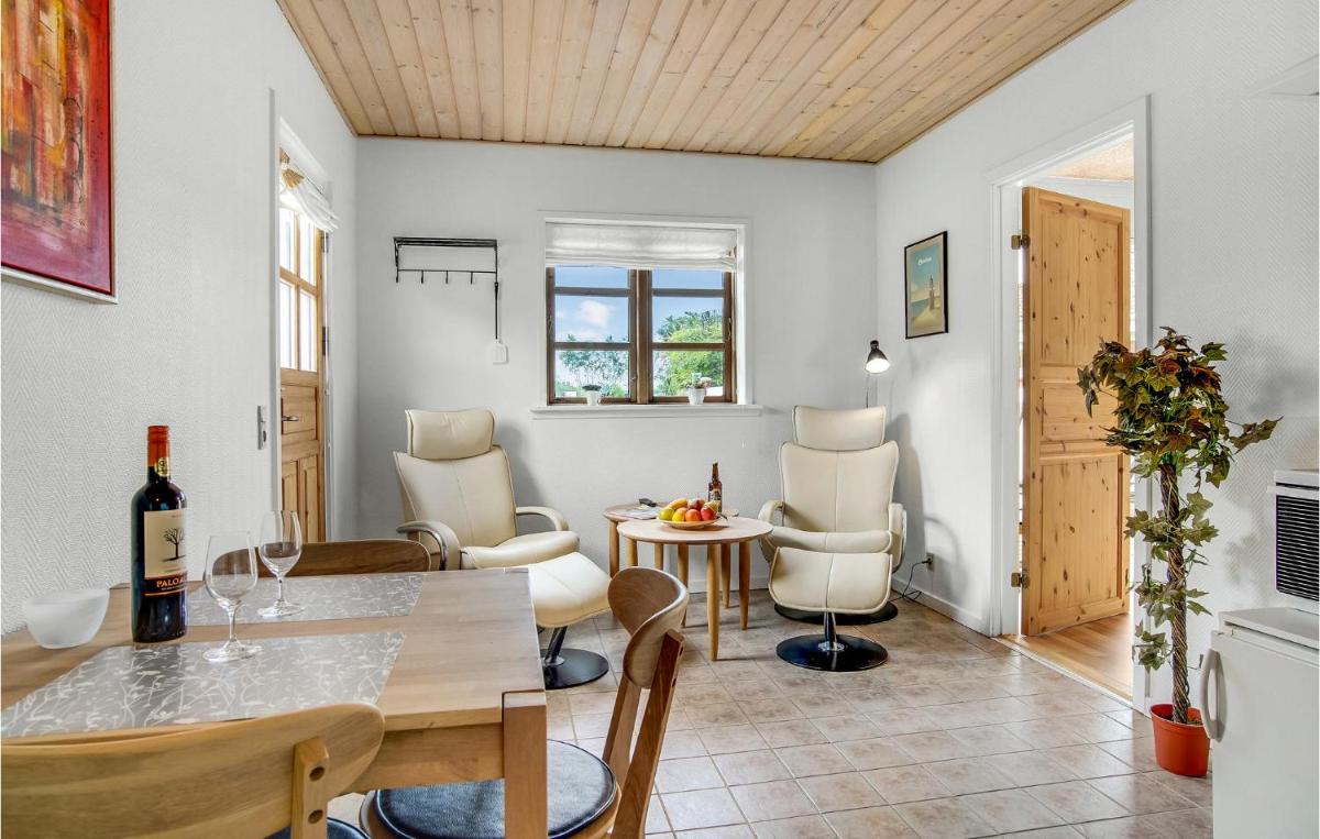1 Bedroom Amazing Apartment In Hjørring - Housity