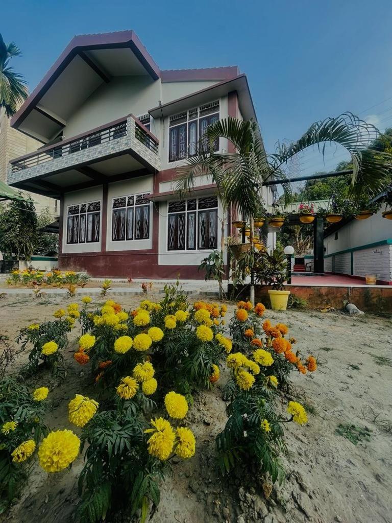 Mango Villa - Housity