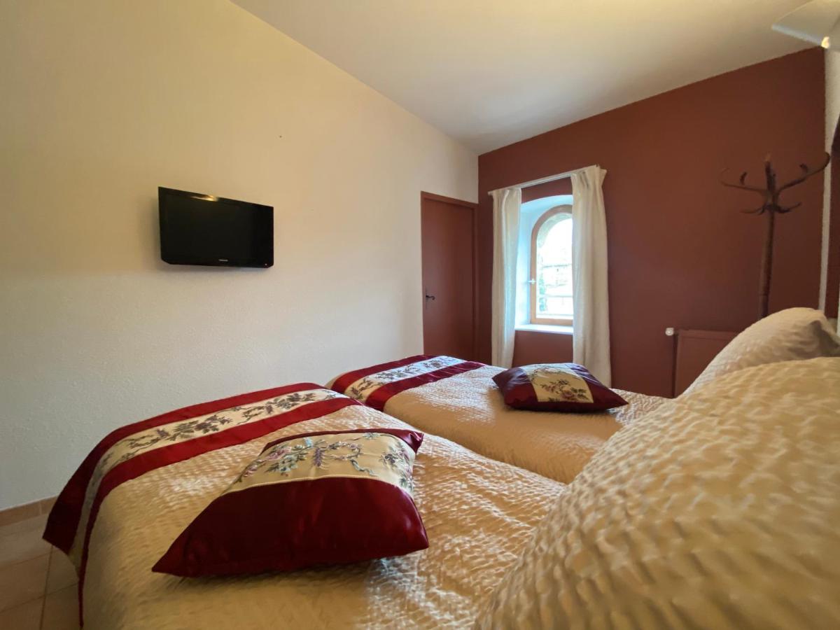 Auberge de la Tour - Housity