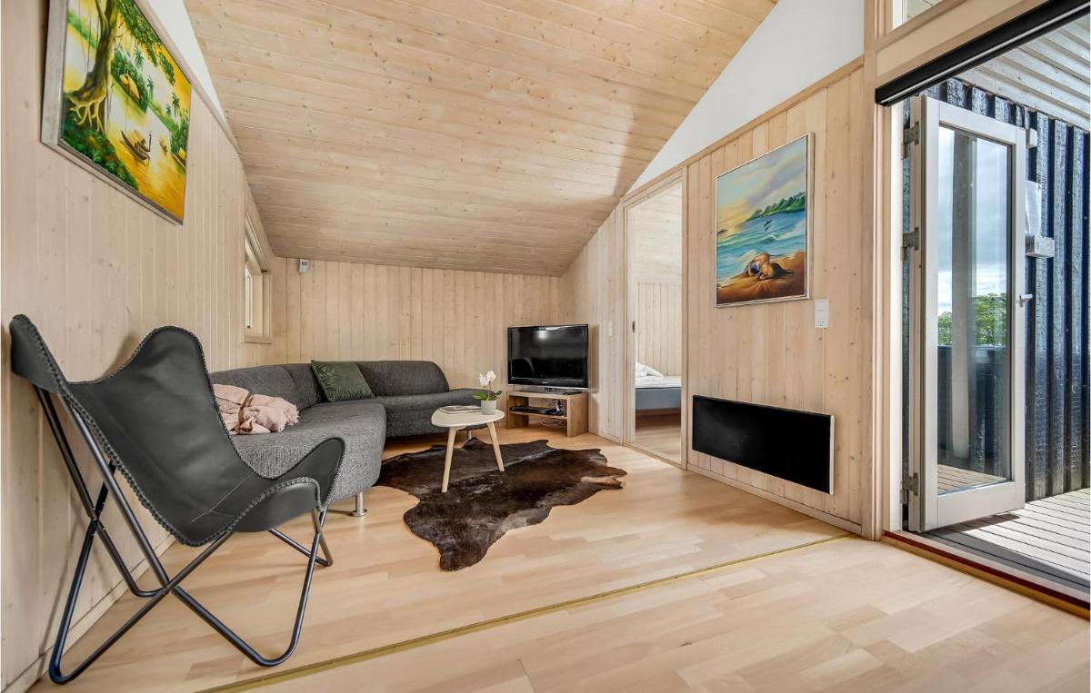 3 Bedroom Awesome Home In Mårslet - Housity