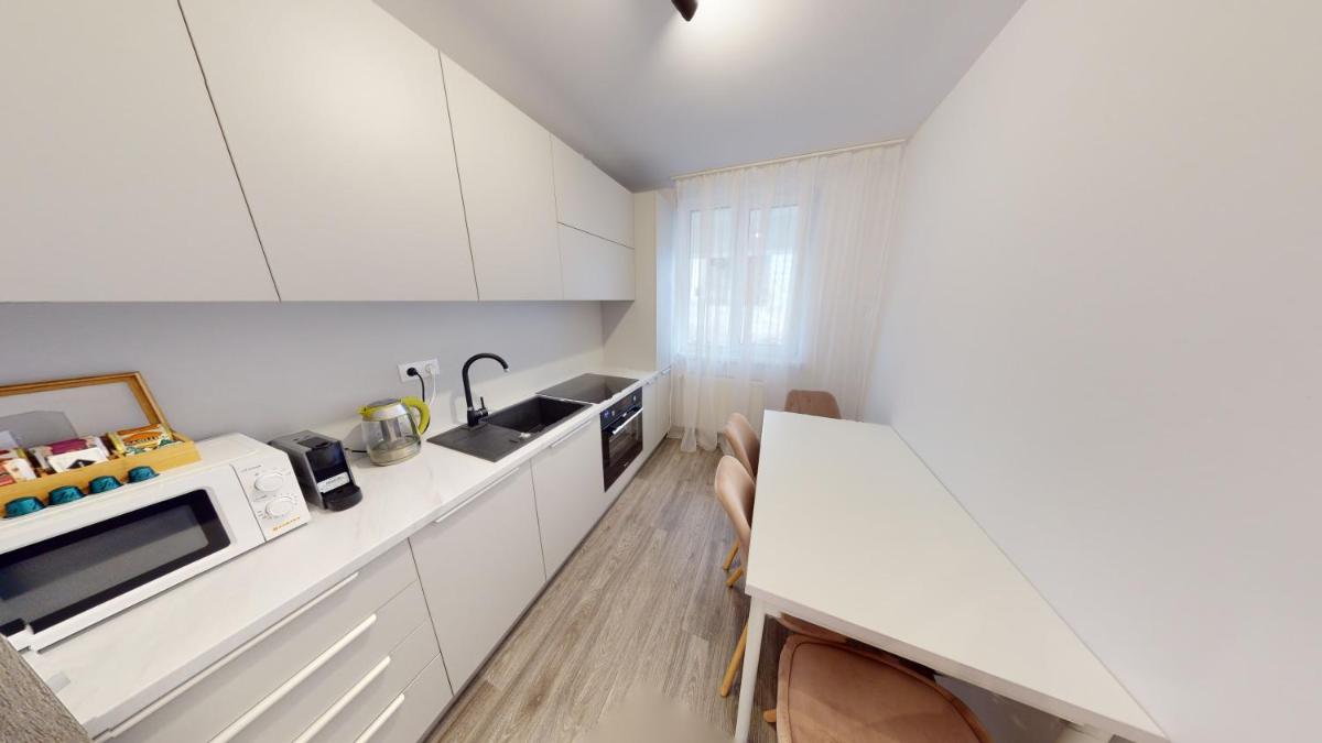 Apartment by the Lake Nr 3 VRT - Housity