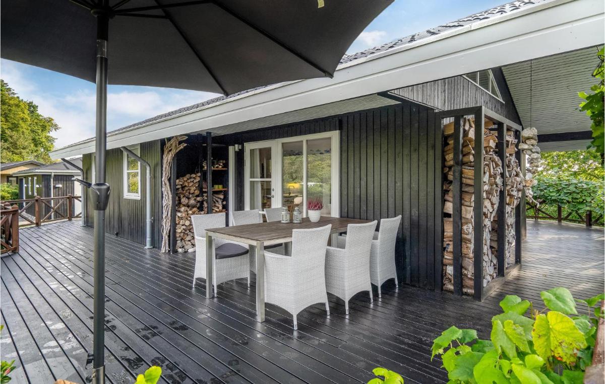 Beautiful Home In Haarby With Wifi - Housity