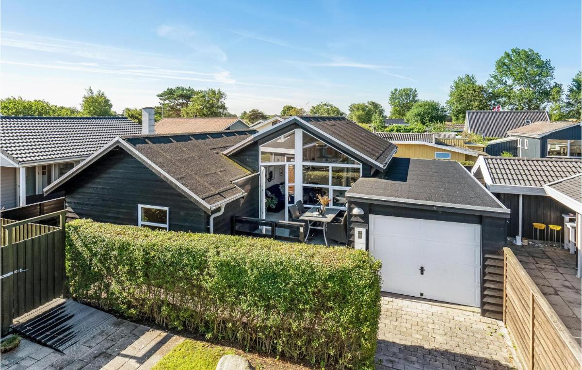 Beautiful Home In Otterup With Wifi - Housity