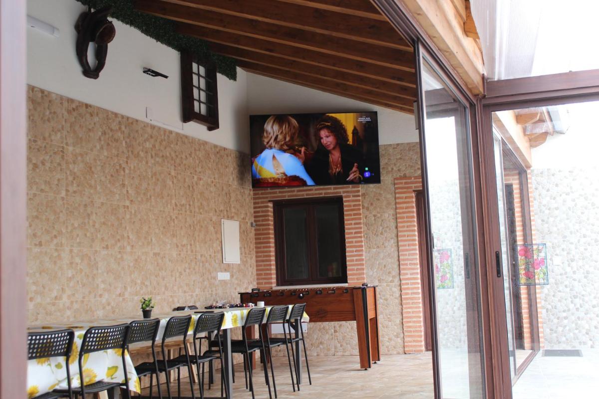 Casa Rural Abuela Consuelo Estudio La Adobera - Housity
