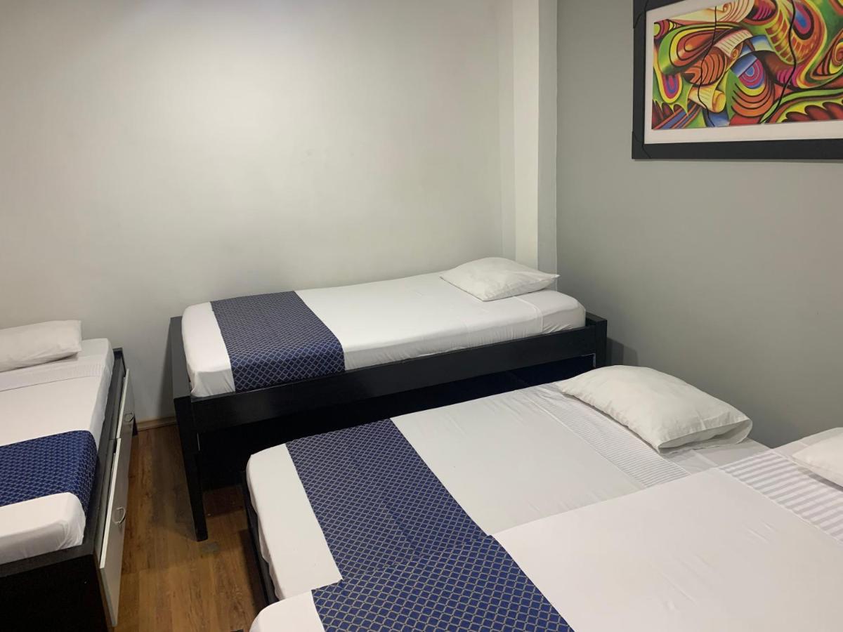 Hotel Travelers Sport - Housity