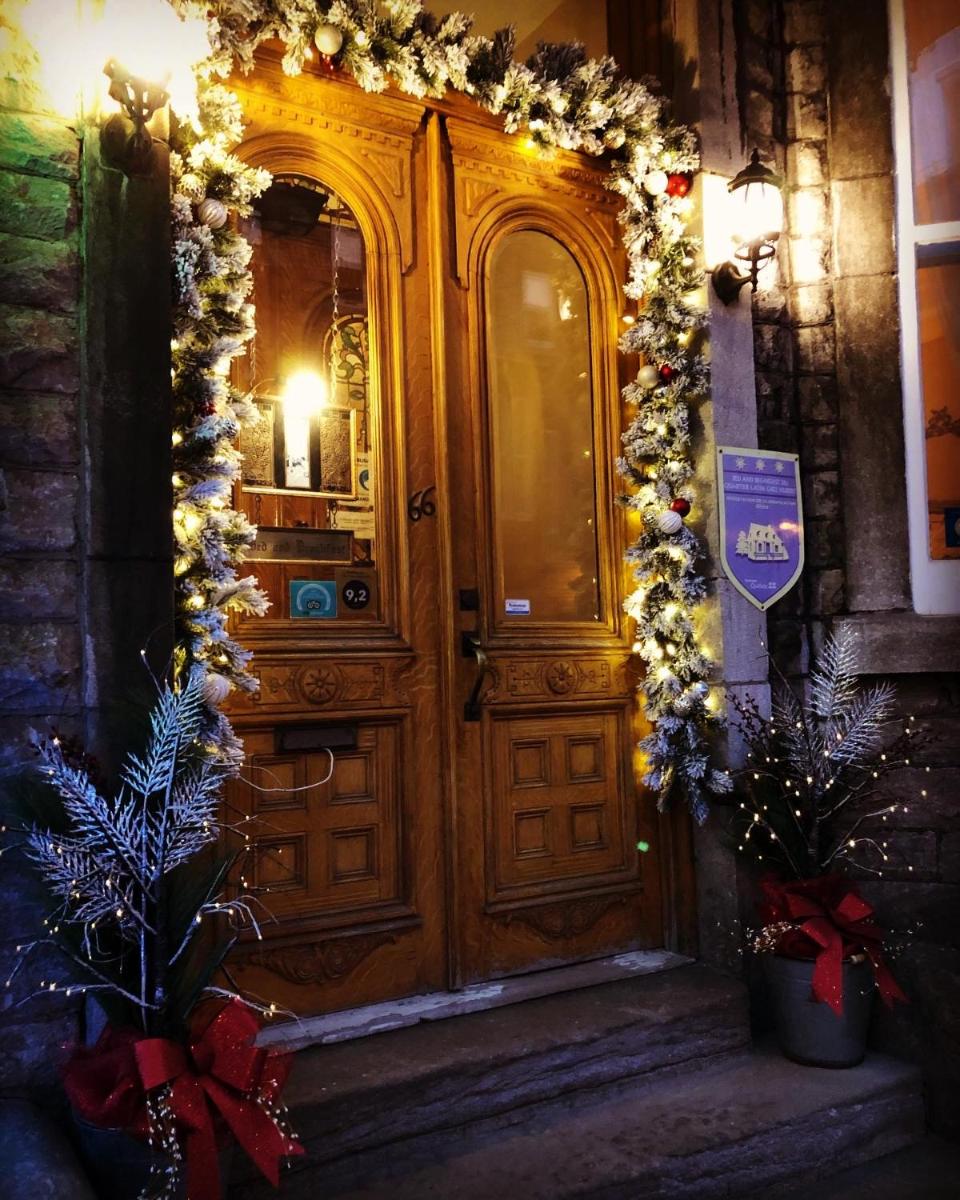 B&B Chez Hubert - Housity