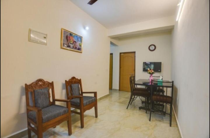 Gangaram guest house - 1bhk, 2bhk flat nearby Baga, Anjuna, chapora Beaches - Housity