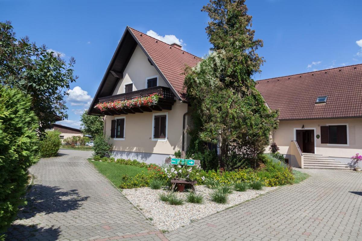 Landhaus Ferk - Housity