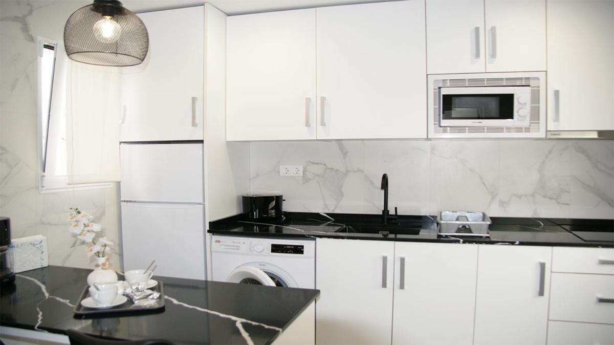 Luxury Bungalow Costa Blanca Ground Floor ,Torrevieja, Lago Jardin 1 - Housity
