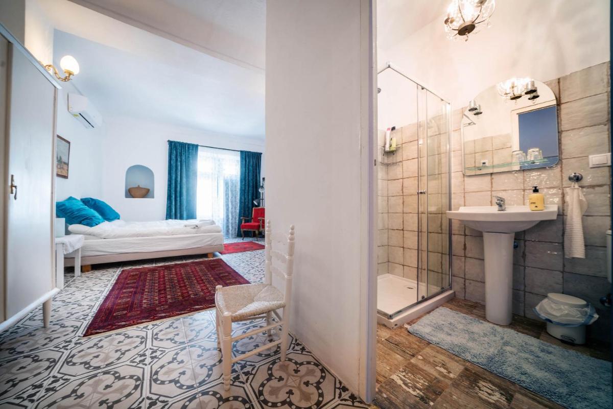 7 Pisos Casa Rural de Pueblo - Housity