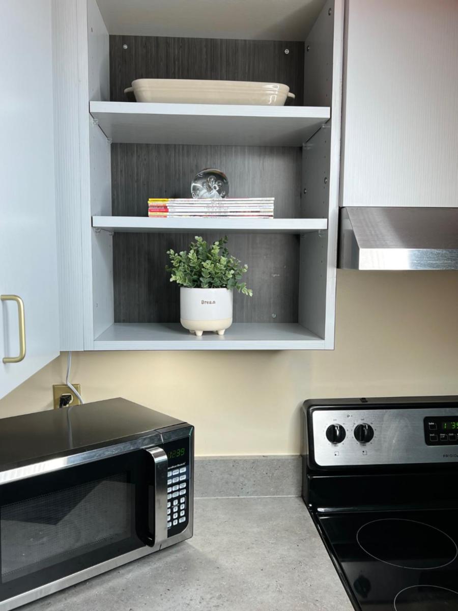 Luxury Midtown Flats near Downtown Memphis & FedEx Forum - Housity