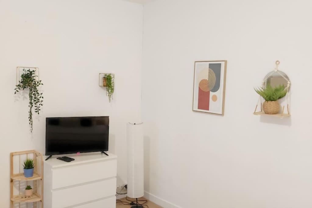 Grand studio proche gare - Housity