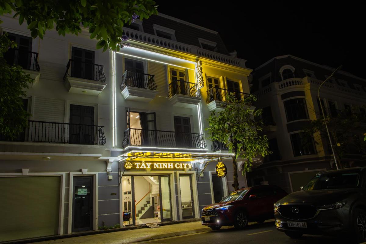 TÂY NINH CITY HOTEL - Hizvo