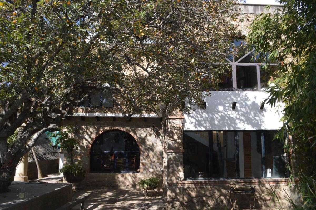 Villa de Piedra - Housity