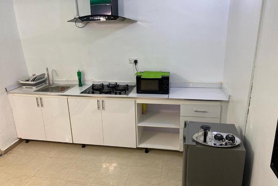 Suitetrails - Tastefully furnished studio apartment with all facilities In Maitama